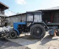 Трактор МТЗ 82, 4000 м/ч, отвал, щетка - 3