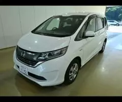 Минивэн гибрид 6 мест Honda Freed Hybrid кузов GB7 модификация G Honda Sensing гв 2018 - 2