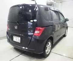 Минивэн 7 мест Honda Freed кузов GB4 модификация G Highway Edition 4wd - 3