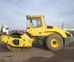 Грунтовый каток Bomag 213, 15 т, полный привод, ТНВД