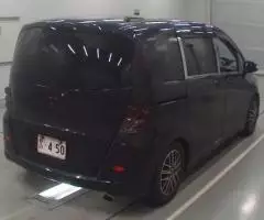 Минивэн 8 мест компактвэн Honda Freed кузов GB3 G Just Selection - 2