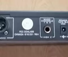 SHURE UT2 2 МИКРОФОНА +РЕСИВЕР РЕПЛИКА БУ РАБОЧИЙ ЦЕНА ЗА КОМПЛЕКТ 8000 РУБЛЕЙ - 5