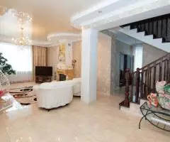 Домашняя торжественность! Дом 451 кв.м. на участке 10 соток. - 2