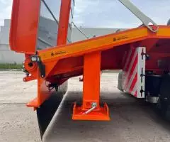 Низкорамный трал 4589PF 2-х осный 2-х скатный оранжевый - 3