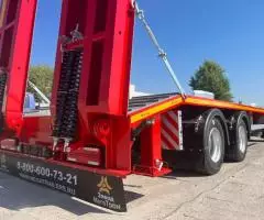 Низкорамный трал 4589PF 3-х осный двух скатный красный - 5