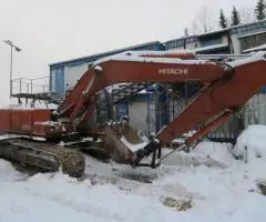 Гусеничный экскаватор Hitachi 200, болотоход, ТНВД