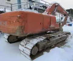Гусеничный экскаватор Hitachi 200, болотоход, ТНВД - 4