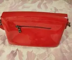 Красная лакированная сумка, женская размер 19-30-10 см. - 2