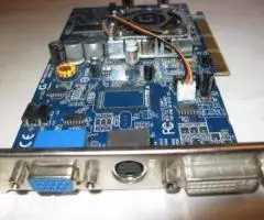 Хорошая игровая видеокарта GigaByte ATI Radeon 512Mb 256bit AGP DVI VG ... - 3