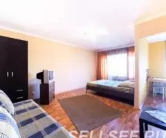 ПОСУТОЧНО однокомнатная квартира в центре Екатеринбурга . .. - 3