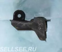 Кронштейн подушки кпп Москвич 2141 - 3