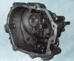 Крышка картера коробки передач м 2141 - 3