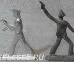 Два металлических солдатика - 2