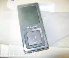 Samsung YP-Z5F Silver and Black - 4