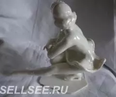 ФАРФ. Герман. Фигуристка, белье. Хутченройтер - 2