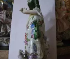 Фарфор. Зитцендорф. Герман. Милая пастушка с овечк - 2