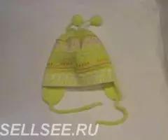 Желтая новая шапка 40-44 Польша 30шерсть 70акрил - 2