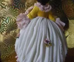 Фарф. Герман. Кружевница в капоре - 3