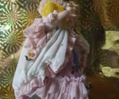 Фарф. Герман. Кружевница в капоре - 4