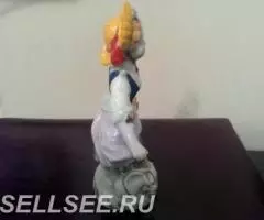 Фарф. Герман. Зитцендорф. Девочка с лейкой - 4