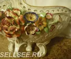 Фарфор Овальная ваза на ножках . Цветы, Резьба - 4