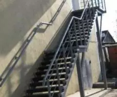 Вертикальная пожарная лестница. - 2